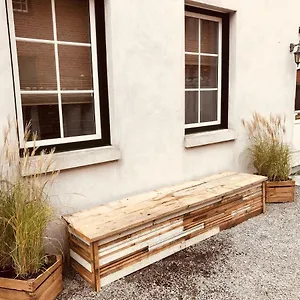 Wieler Wellness Huuske With Private Sauna Spaubeek